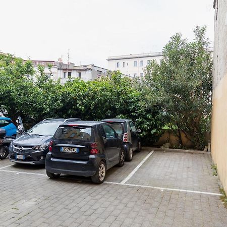 Exclusive Parking Flat X 4 Near Metro 1 Salvator Rosa Lejlighed Napoli Eksteriør billede
