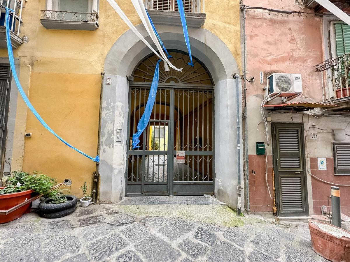 Exclusive Parking Flat X 4 Near Metro 1 Salvator Rosa Lejlighed Napoli Eksteriør billede