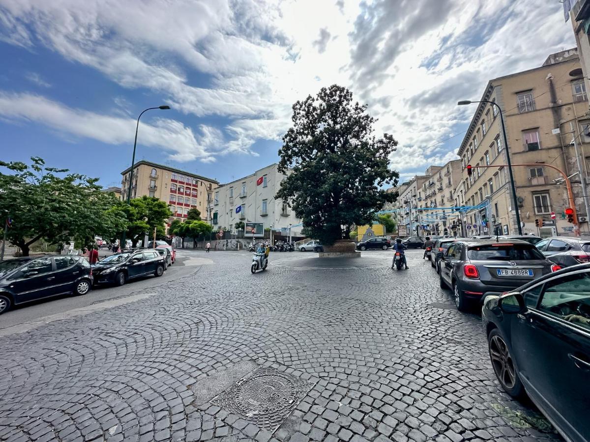 Exclusive Parking Flat X 4 Near Metro 1 Salvator Rosa Lejlighed Napoli Eksteriør billede