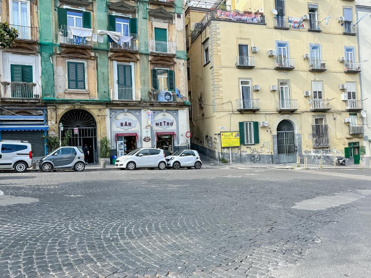 Exclusive Parking Flat X 4 Near Metro 1 Salvator Rosa Lejlighed Napoli Eksteriør billede