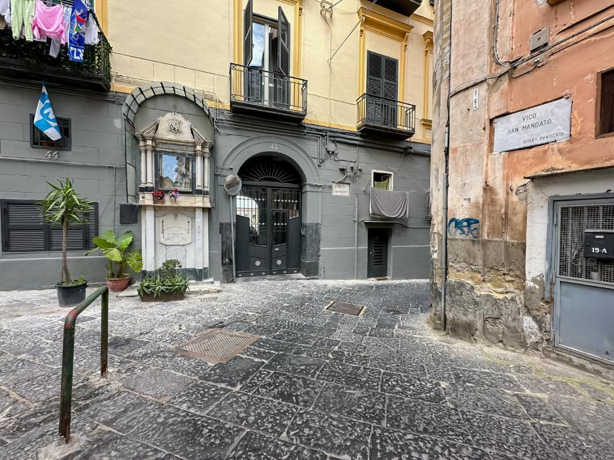 Exclusive Parking Flat X 4 Near Metro 1 Salvator Rosa Lejlighed Napoli Eksteriør billede